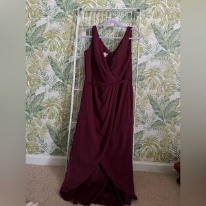 Elegant David’s Bridal Dress in ‘Wine’